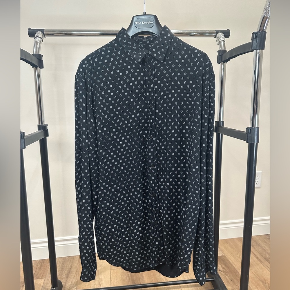 The Kooples Men’s Skull Button Down Shirt (Size M)